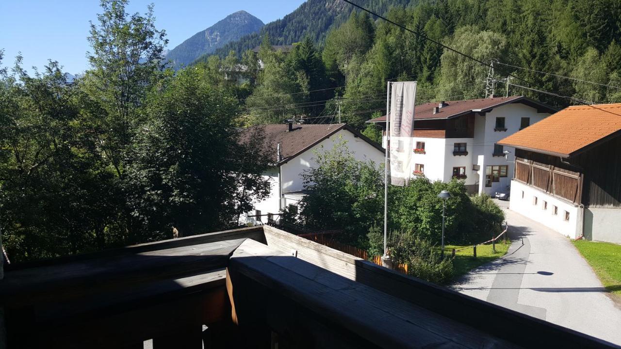 Gasthof Pension Plattner Umhausen Esterno foto